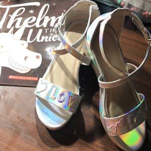 SILVER Sandals 🦄w/FREE Storybook!